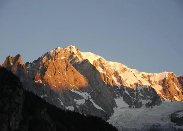 La Gerla - Maison De Charme Valle D'Aosta - Vista Monte Bianco Courmayeur